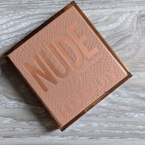 Huda Beauty Nude Obsessions Eyeshadow